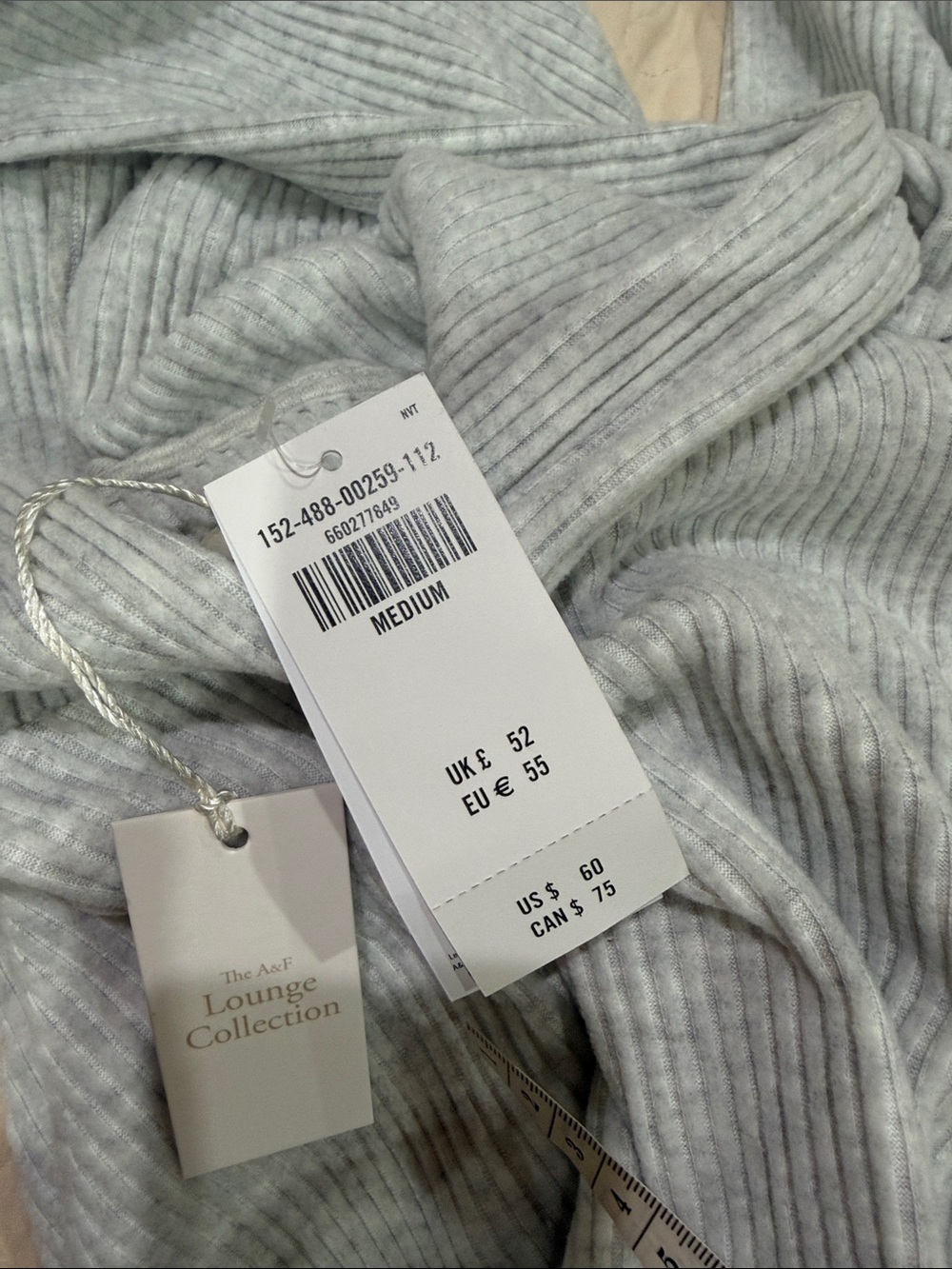 Sweater Subcategory Identification - Picture 7 of 7